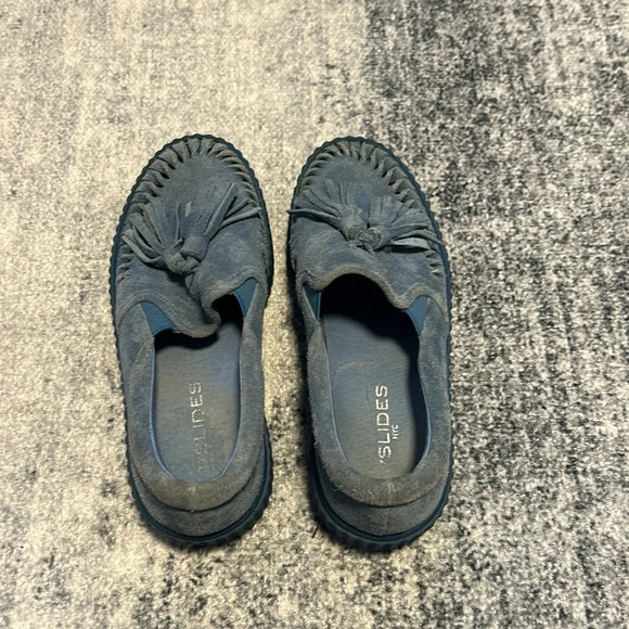 J Slides NYC Blue Suede Tassle Platform Loafer - Picture 4 of 5